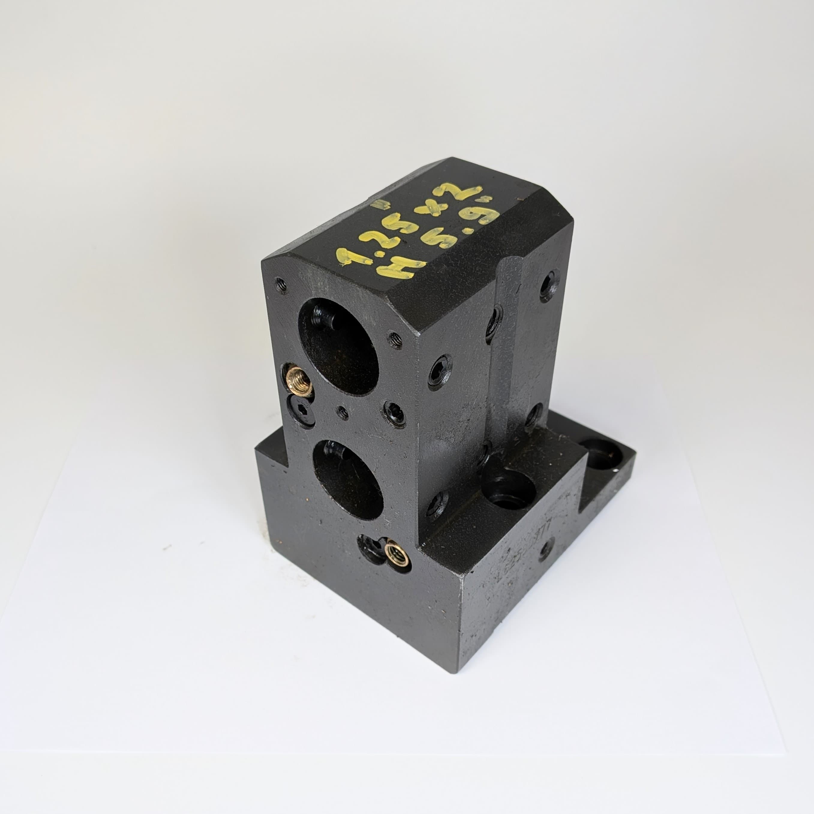 1-1/4" Dia. Twin Boring Bar Block, BMT65, 5.9" Overall Height - Showroom Unit