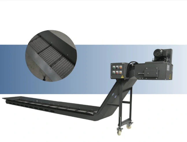 Chip conveyor, Belt type, Working lenght 3171 mm, width 370 mm, for OKUMA LB4000