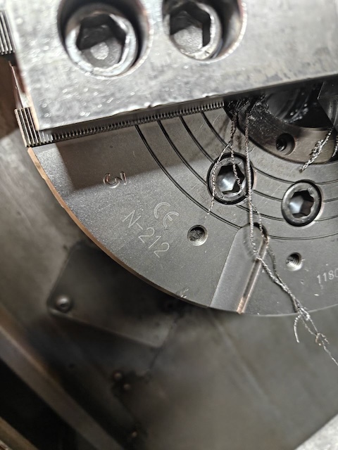 N-212 AUTOSTRONG USED CHUCK